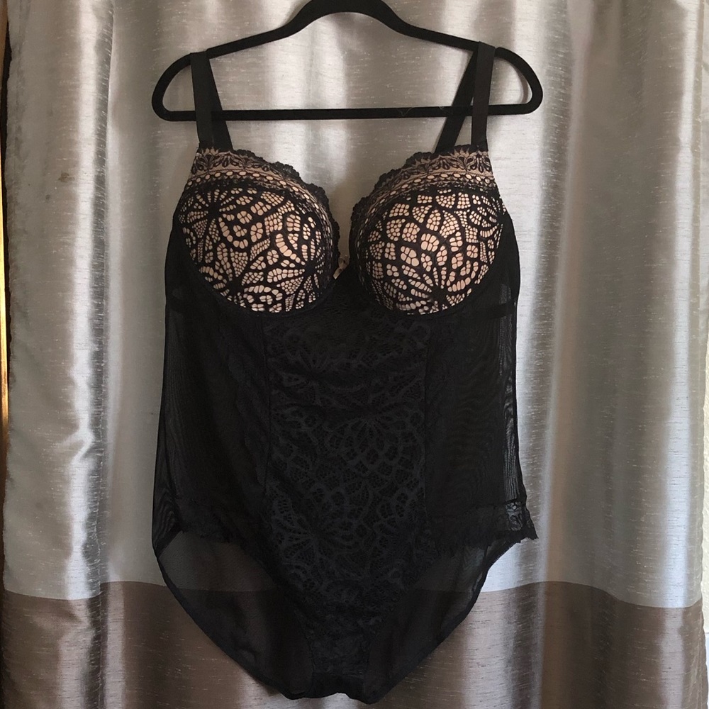 Lace plus size body suit
